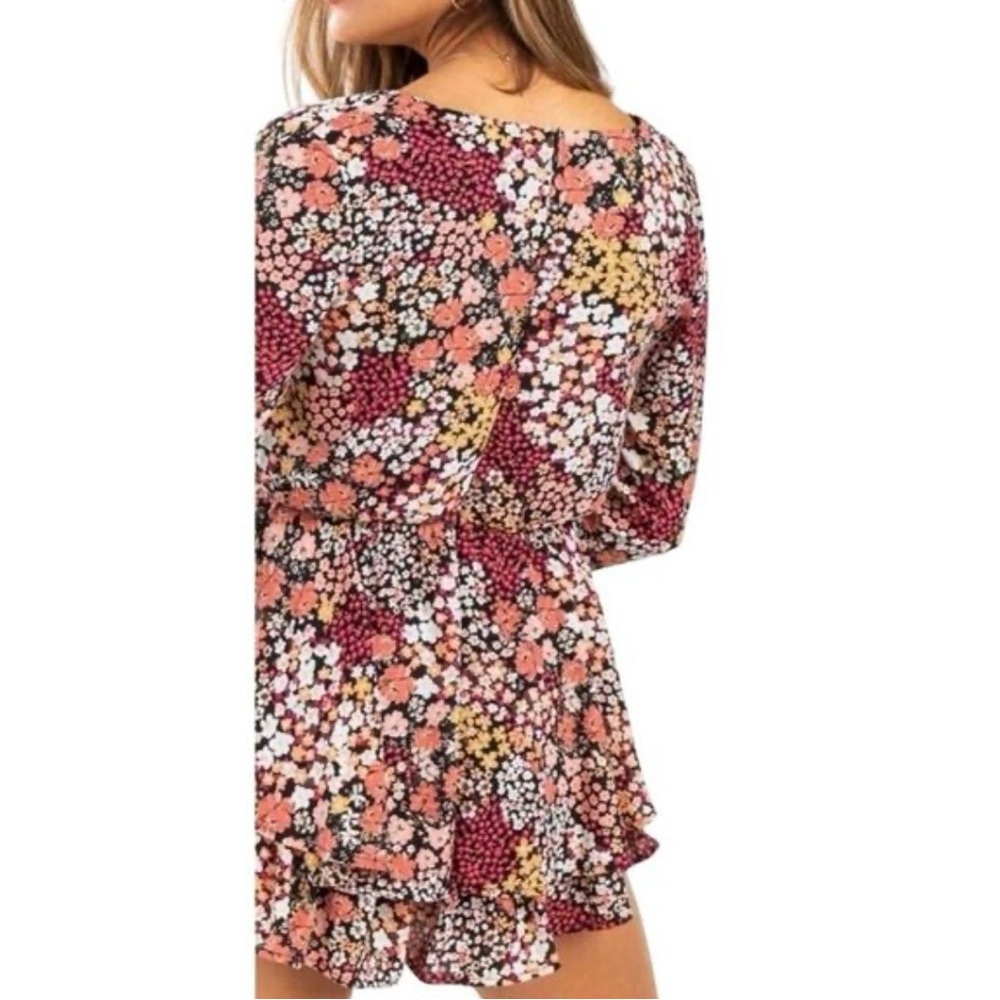 Mi Ami Floral Bell Sleeve Multicolor Flower Romper - Size S - Picture 3 of 13